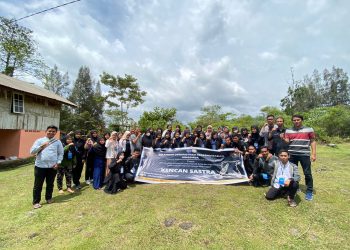 Satukan Keakraban, HIMADIKSA (Himpunan Mahasiswa Jurusan Pendidikan Bahasa Indonesia) Adakan Kencan Sastra