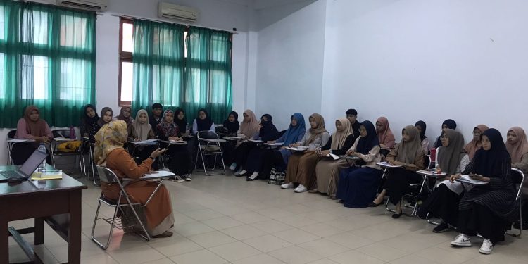 Pembimbingan Akademik Mahasiswa Prodi Pendidikan Bahasa Indonesia