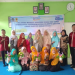 Dosen dan Mahasiswa Prodi Pendidikan Bahasa Indonesia FKIP UMSU Melaksanakan PKPM “Pelatihan Membuat Hiasan Bunga”